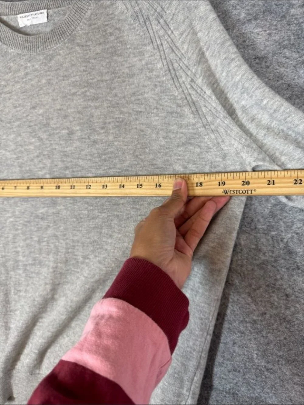 Majestic Filatures Cashmere Sweater Gray Size 2 Quiet Luxury Soft Knit